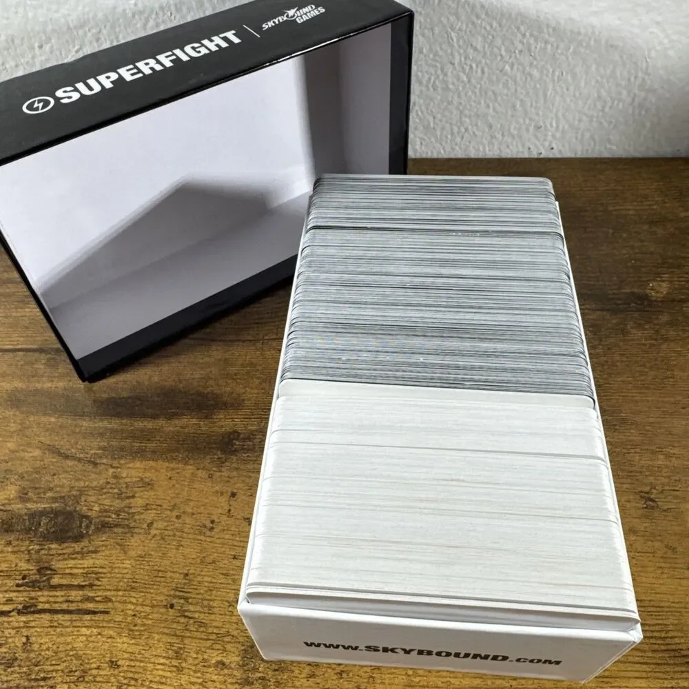 Superfight 500-Card Core Deck Card Base Starter Set Complete Skybound Games